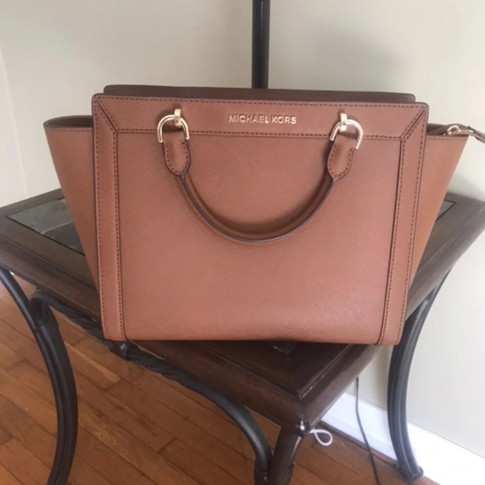 Michael Kors Brandi